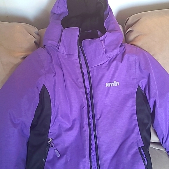 Snow set - Picture 1 of 3